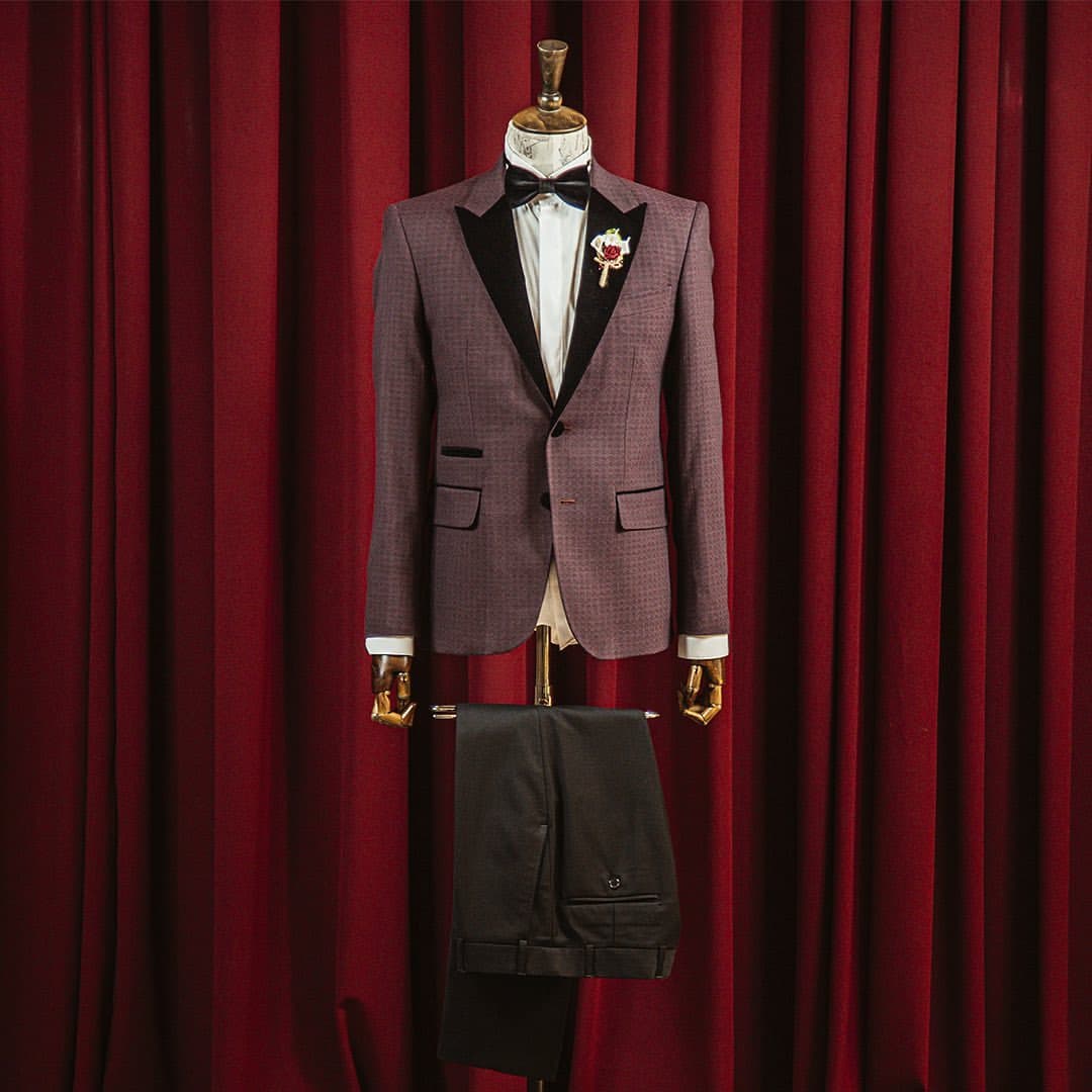 Suit 14