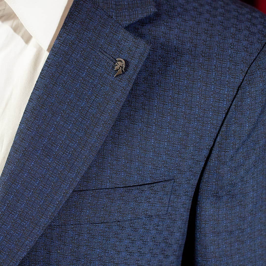Suit 6